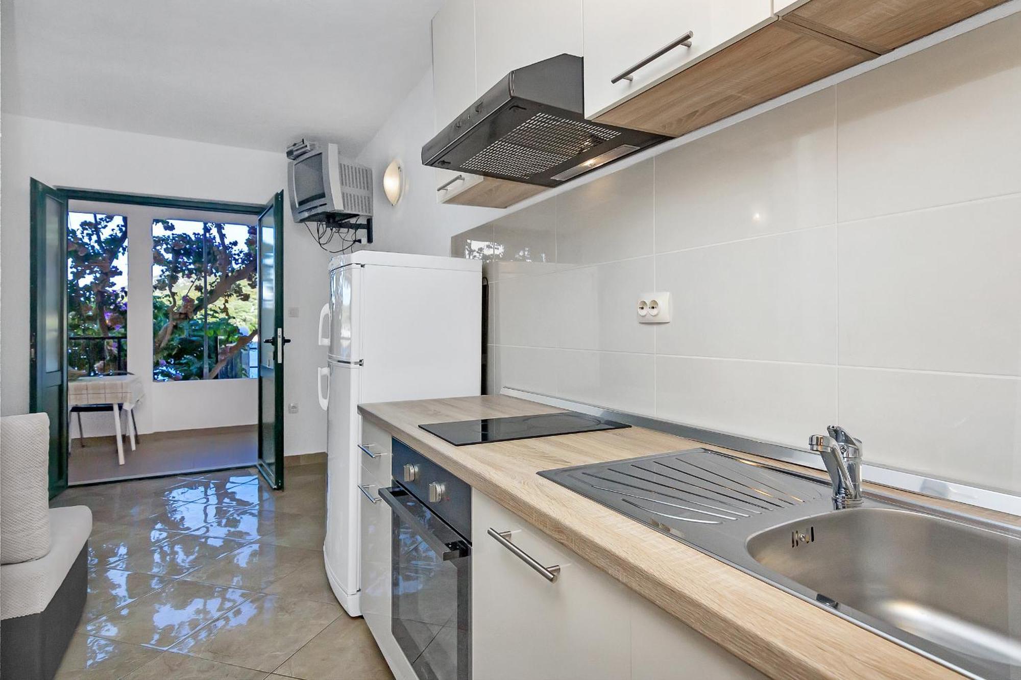Apartmani Nikola Zastražišće Zewnętrze zdjęcie